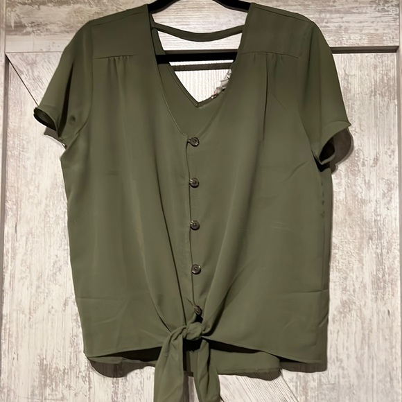 Blouse - Picture 1 of 4